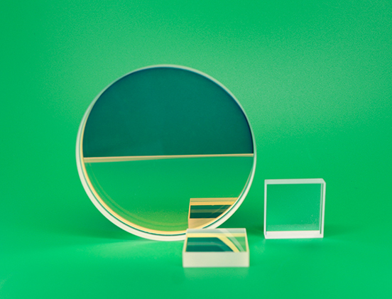 Concave and Convex Mirrors: A Simple Guide